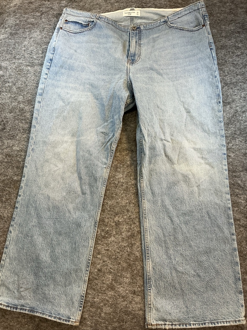 Abercrombie & Fitch The Baggy Low Rise Wash Women’s Straight-Leg Jeans Size 3